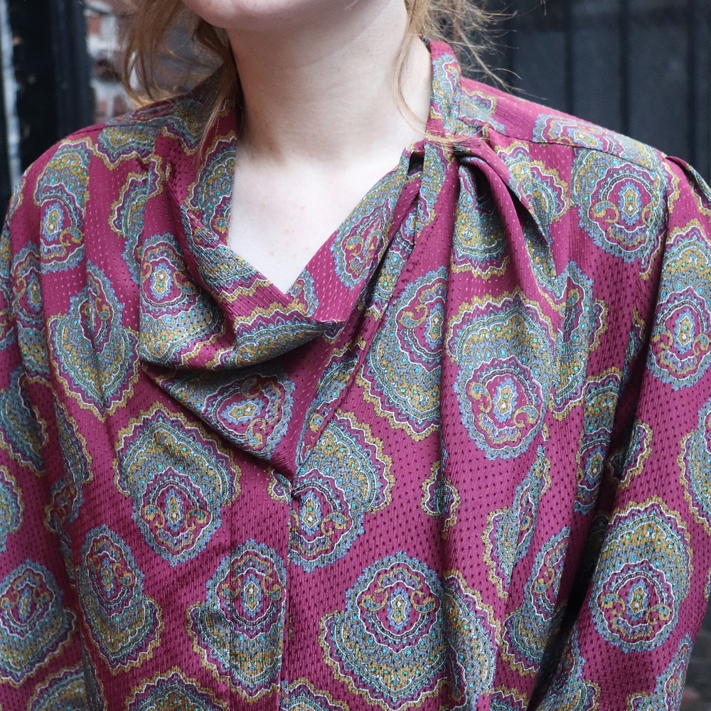 VINTAGE BLOUSE - Picture 4 of 9